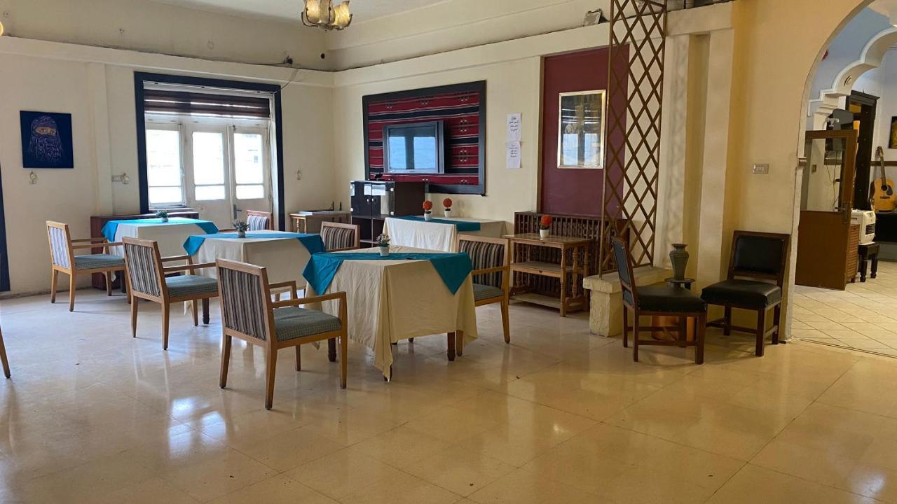New Park Hotel Amman Buitenkant foto