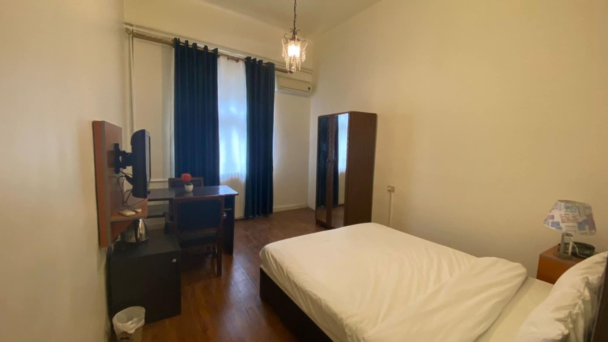 New Park Hotel Amman Buitenkant foto