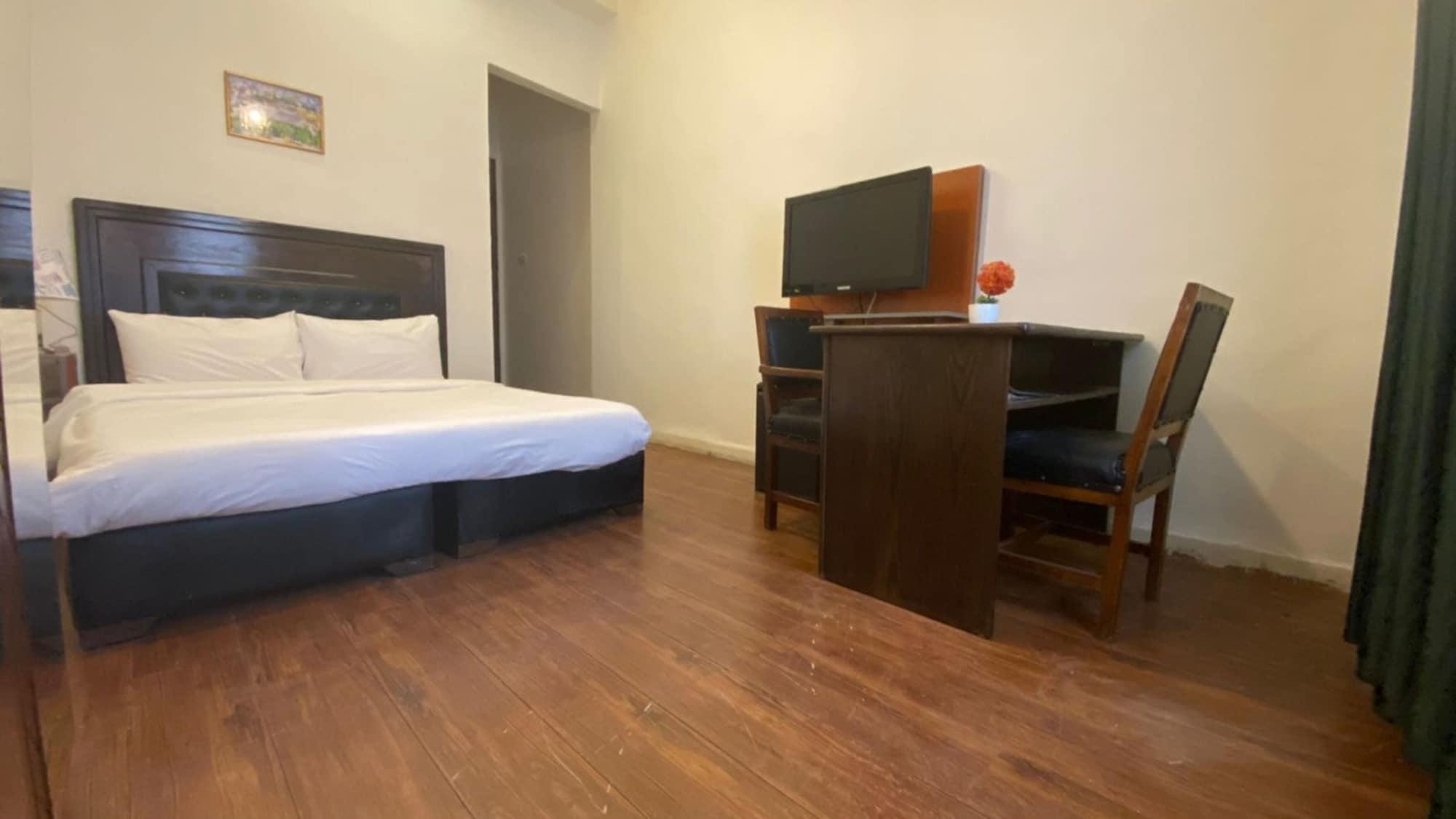 New Park Hotel Amman Buitenkant foto